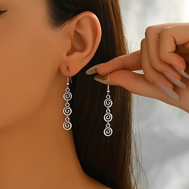Fashionable Vintage Spiral Earrings with Long Tassel Hooks